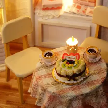 3D Medinio Cake Shop Mini Lėlių Namas Baldai Miniatiūrinės Kraštovaizdžio Vaikams Gimtadienio Dovana LED Žibintai Name Žaislas Rankinis Surinkimas Režimas