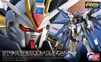 Bandai Gundam 1/144 RG-Strike Laisvės Mobile Suit Surinkti Modelį Rinkiniai figūrėlių, Plastikiniai Modelis žaislai