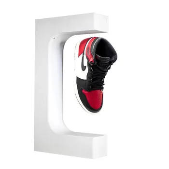 Besisukantis Batų Savininkas Mados Plaukiojantis Magnetinis Sneaker Levitation Floater Ekranas 360 Laipsnių Besisukantis Stovas Sukimosi Hol