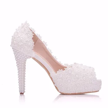 Crystal Karalienė Moterų Saldus Baltas Gėlių Nėrinių Platforma Peep Viršuje Aukšti Kulniukai Perlų Vestuvių Batai Nuotakos Suknelė Shoes11CM Siurbliai