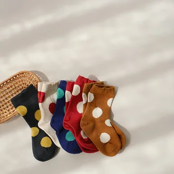 Korėjos vaikų kojinės, berniukai ir mergaitės, dideli polka dot spalvų kontrastas saldainiai trumpas kojines rudenį, žiemą 2020 m.