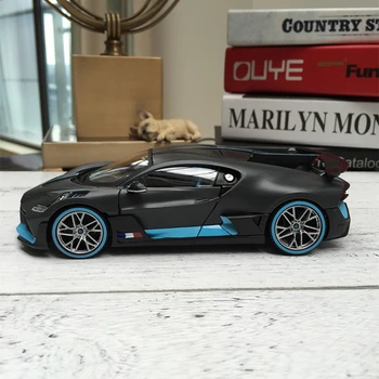 Maisto 1:24 Bugatti Divo Roadster modeliavimas lydinio automobilio modelio surinkimo dovana žaislas