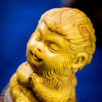 Medienos Statula Gyvūnų Boxwood Drožyba Sun Wukong Mitologija Skulptūra Beždžionė Apdailos Meditacija Mažų Ornamentais Namų Dekoro