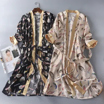 Pavasarį Vyrų ir Moterų Chalatas Trys Ketvirtį Šilko Skraiste Namų Drabužių Satino Spausdinti Kimono Mantijos, Ilgai Miegoti Dėvi Padažu Suknelė